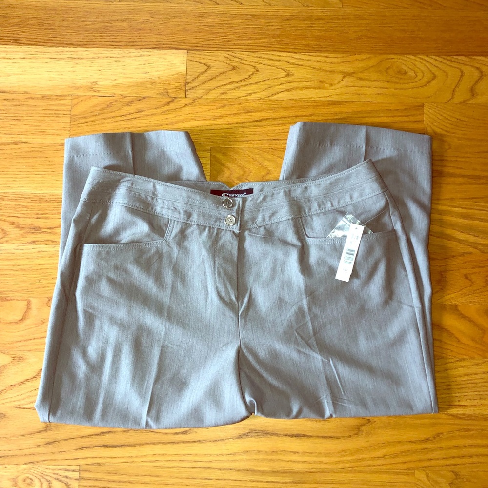 Sharagano Studio women’s Capri pants